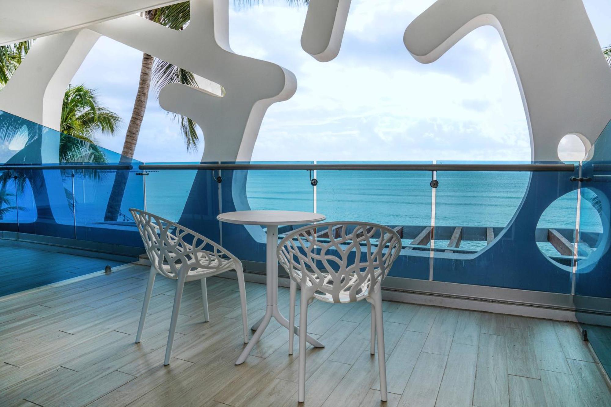 The Carmen Hotel - Ocean Front (Adults Only) Playa del Carmen Exteriör bild